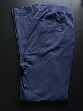 Lululemon Future Varsity Pants in Inkwell